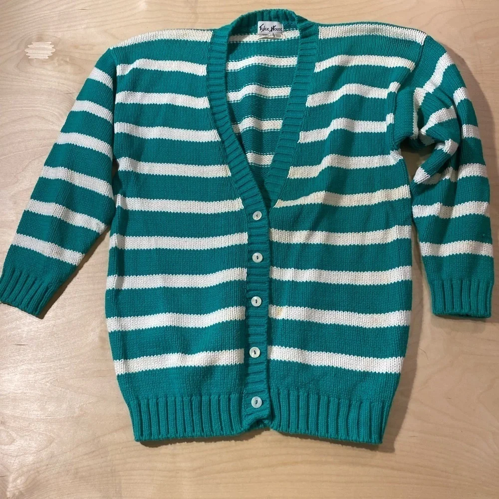 Tyler House Sweater Size Medium (BT)